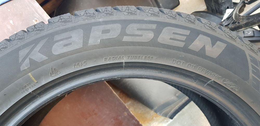 Резина шини колеса 255 50 19 зима