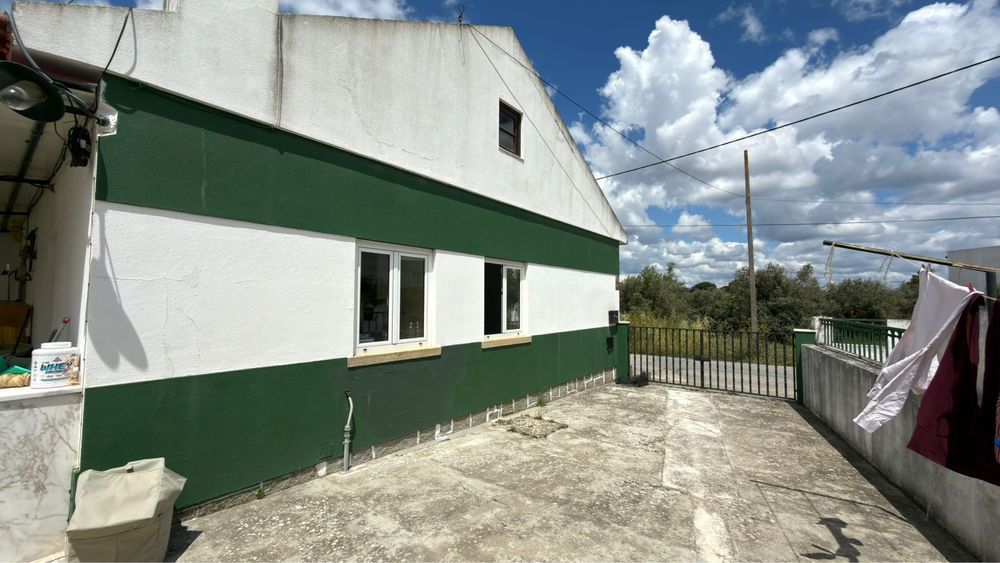 Moradia independente T3 em Abrantes