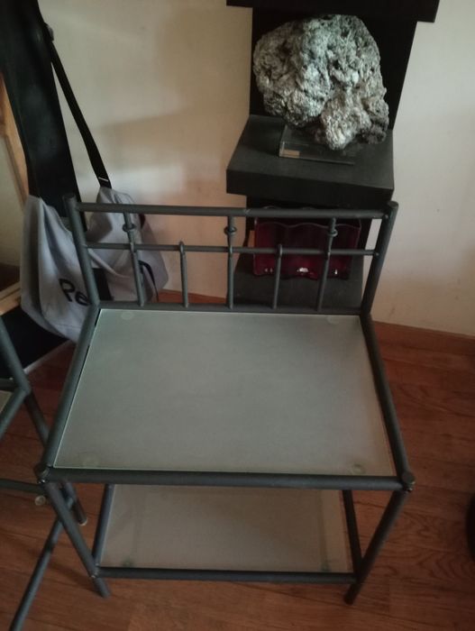 Lindo móvel para terraço ou jardim