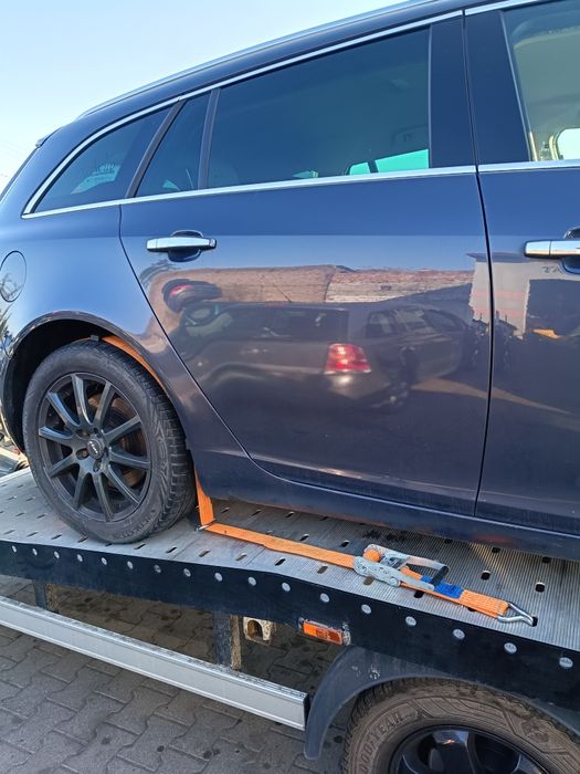 Opel Insignia Z168 drzwi prawe lewe przód tył