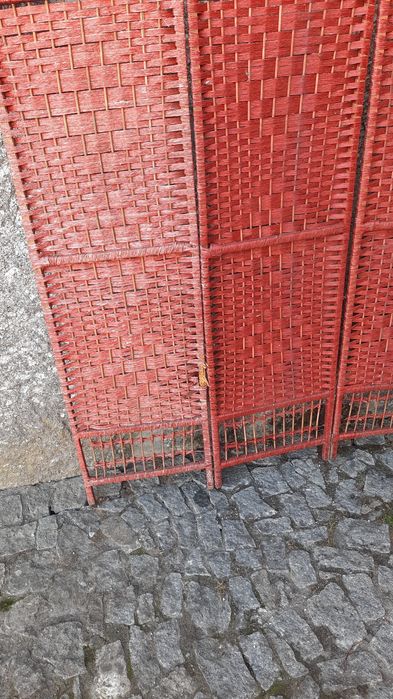 Cortina Móvel, separador de ambientes. Biombo.em madeira