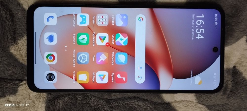 Телефон Redmi 12
