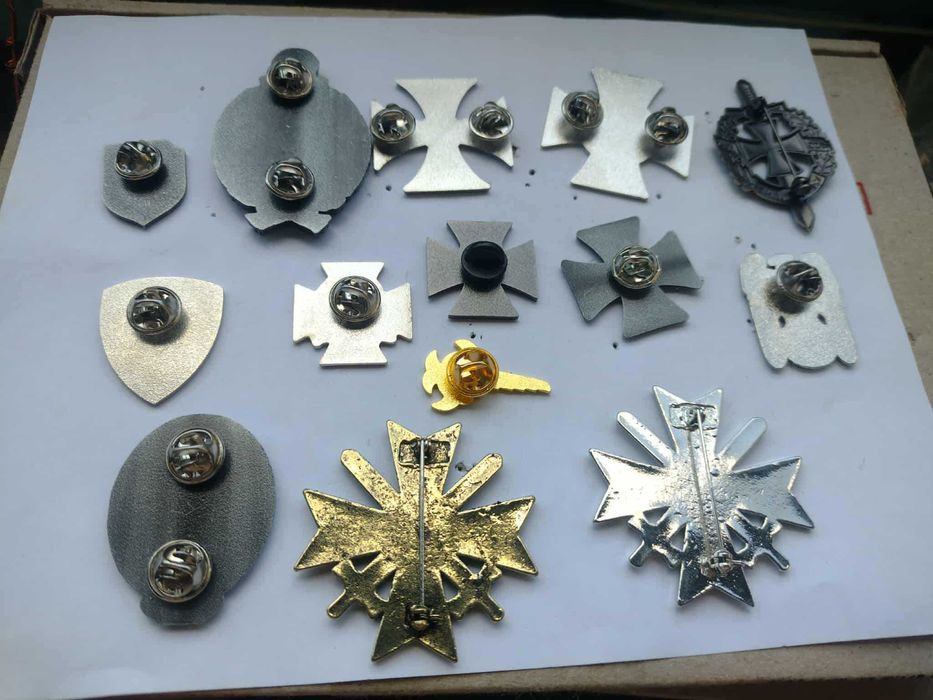 Значки кресты рейх подлодка