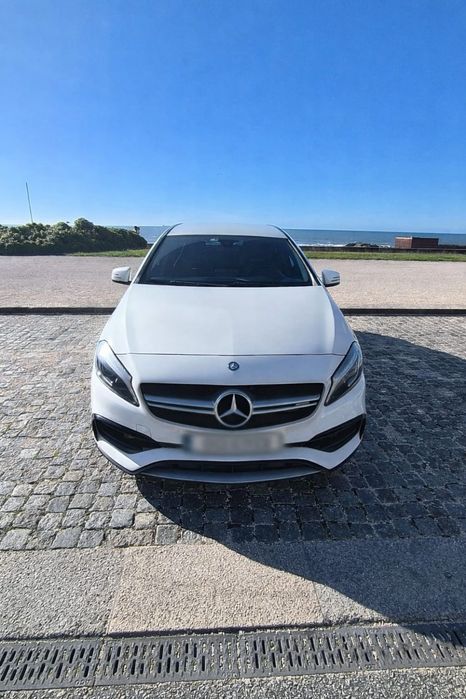 Mercedes a45 amg pack Race 381 cv
