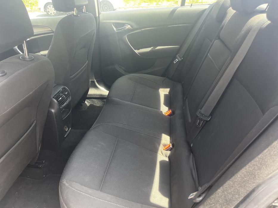 Opel Insignia 2000 Cm3