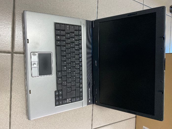Portátil Acer Aspire