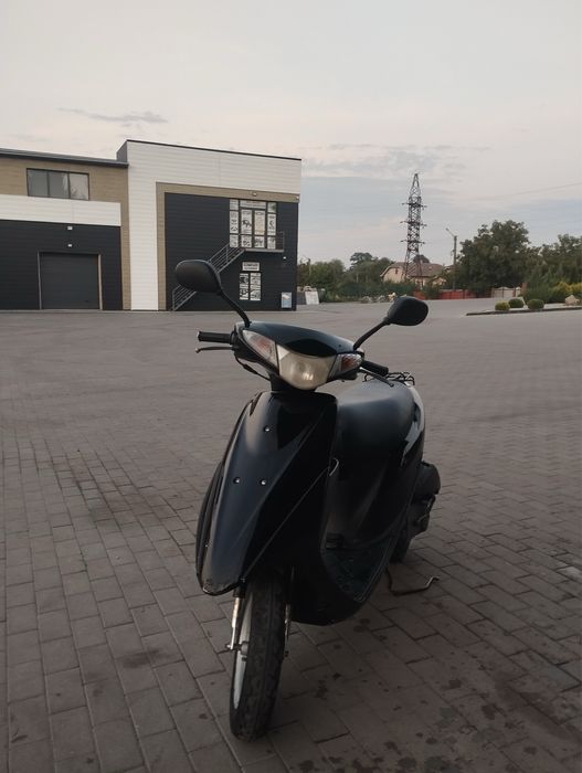 Продам скутер Suzuki Adress V50