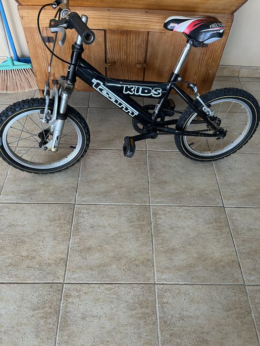 Bicicleta criança Roda 16