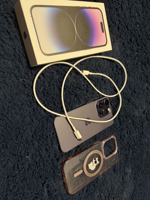 Iphone 14 pro, nie uszkodzony