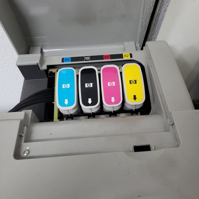 Vendo plotter HP Designjet 500 + maquina de corte