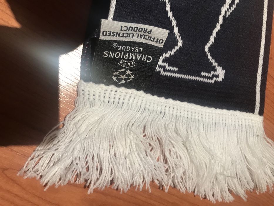 Cachecol oficial champions league/outro F1 Monaco