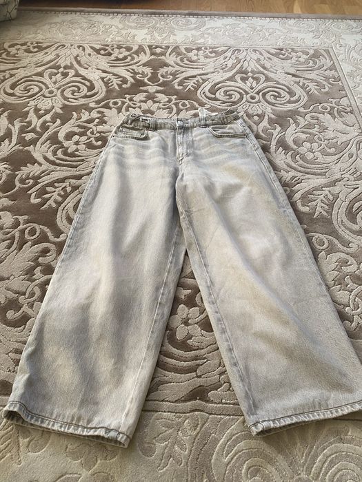 Джинси зара в хорошому стані