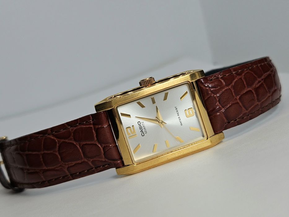 Zegarek Casio model MTP-1235