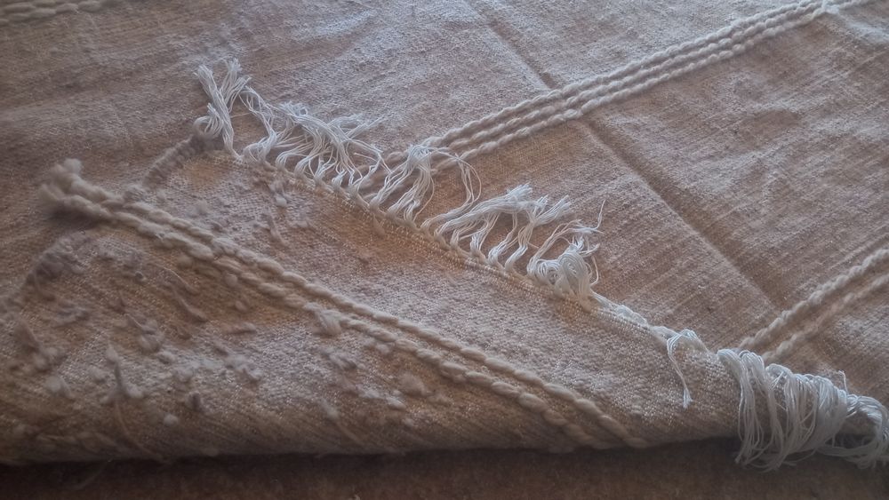 Tapete berbere de lã feito à mão cor creme