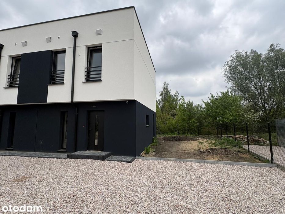 SPRZEDAŻ! Nowoczesny segment 71 m² w centrum Błonia!