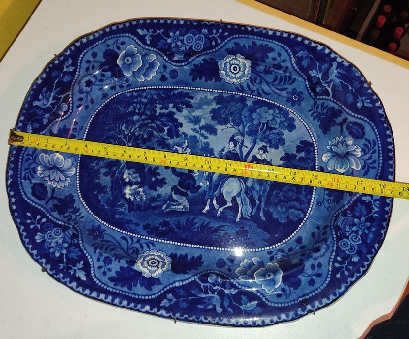 Prato de cerâmica antigo decorativo " Sancho Panza and the Dutchess"