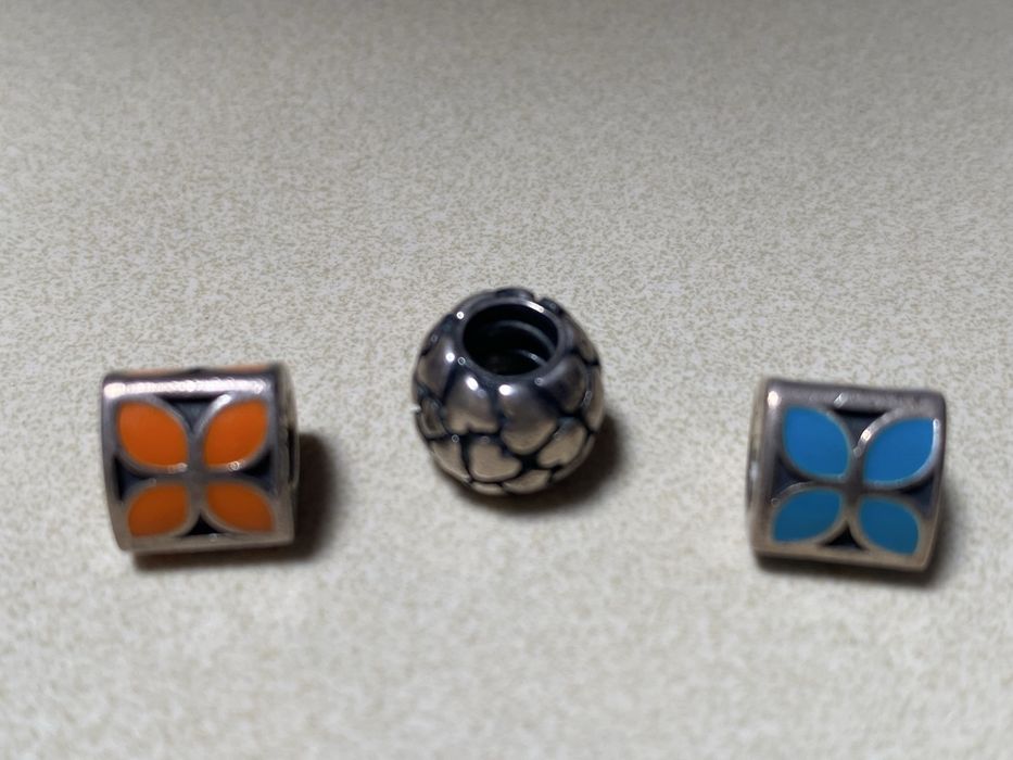 Contas Pandora, Prata e Esmalte