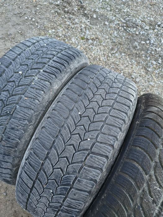 Opony zimowe z felgami BMW E 90