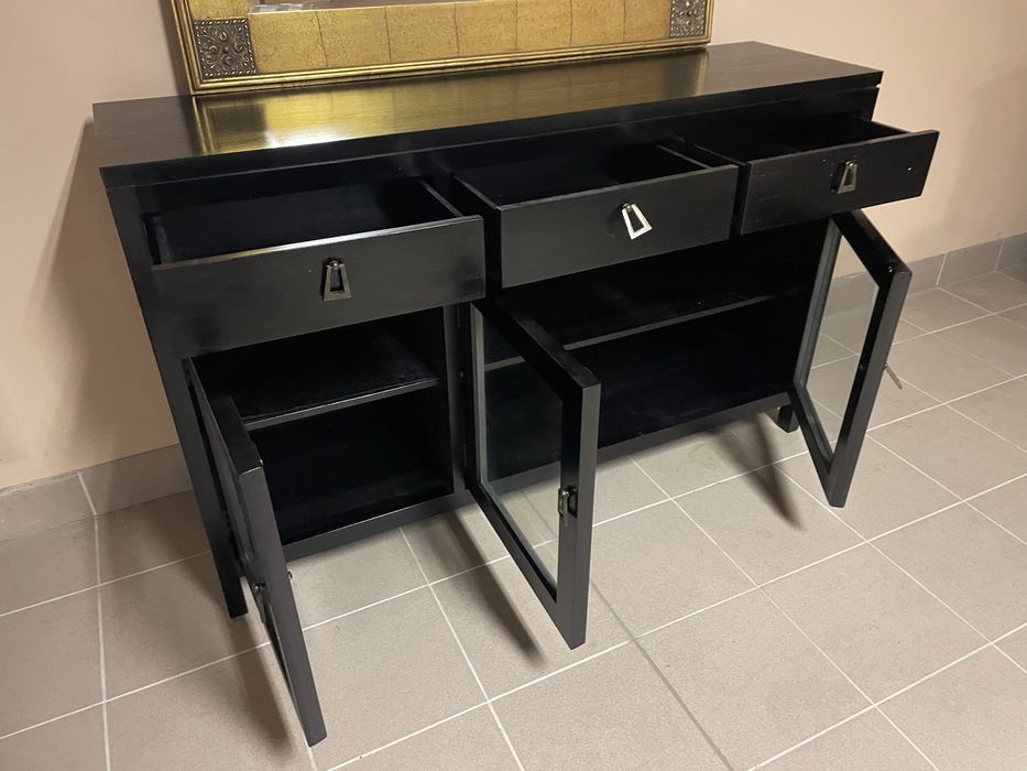 Komplet Mebli W Stylu Kolonialnym Stół 8 Krzeseł Komoda Made in Kanada