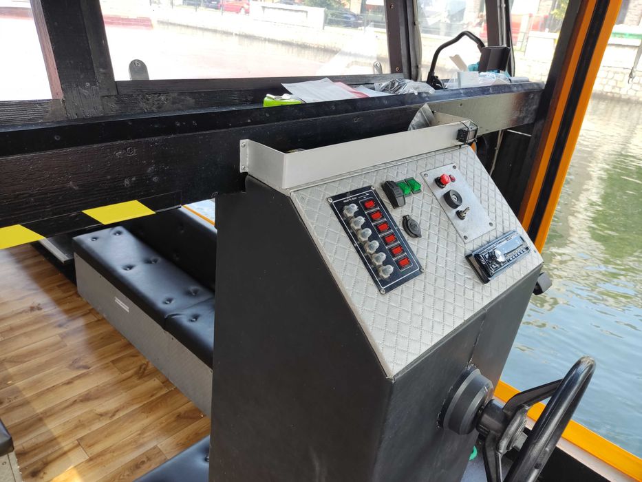 Jacht motorowy do zarobkowego przewozu osób