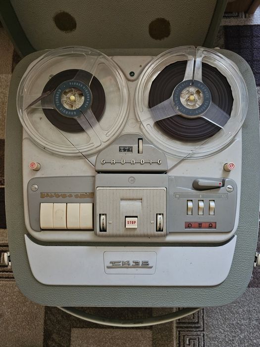 Магнітофон  Grundig TK35