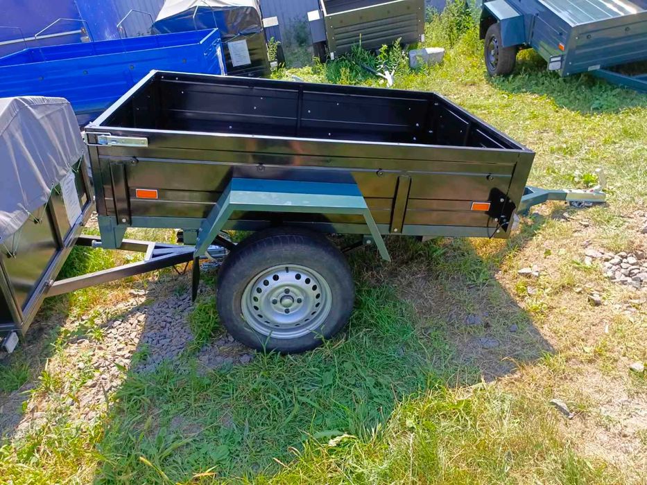 Легковий причіп якісний на Алко ресорах