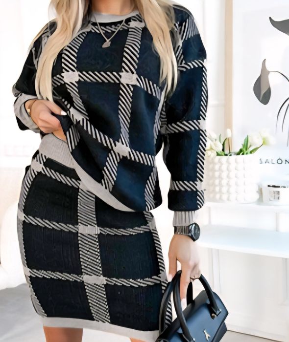 Komplet bluzka + spódnica dwa kolory