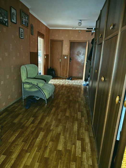 Метро Іподром вул.Касьяна 2/1