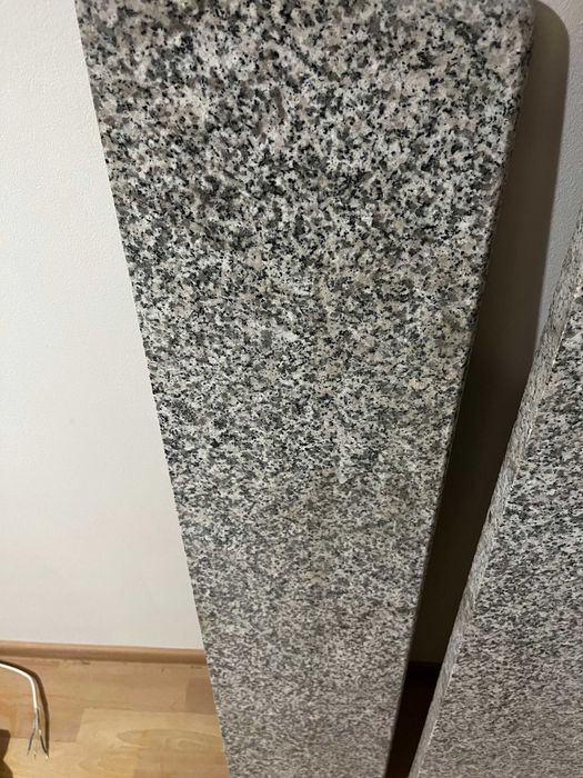 Parapet wewnętrzny granit 120x25x3