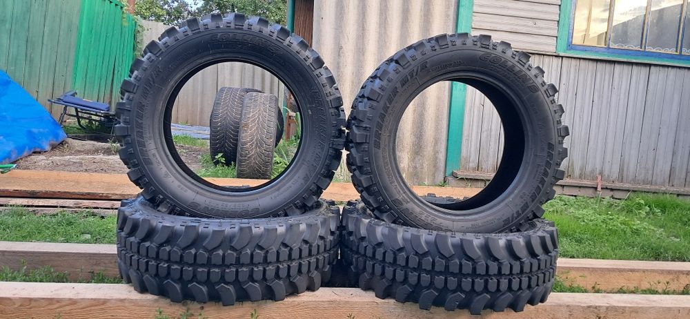 Гума 205/65R16 грязьова