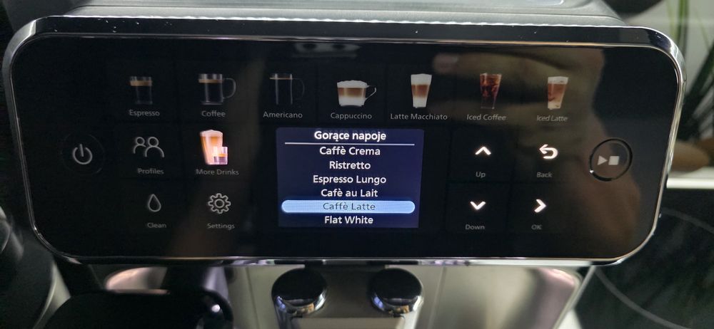 Ekspres do kawy Philips Lattego series 5500 model EP5547/90