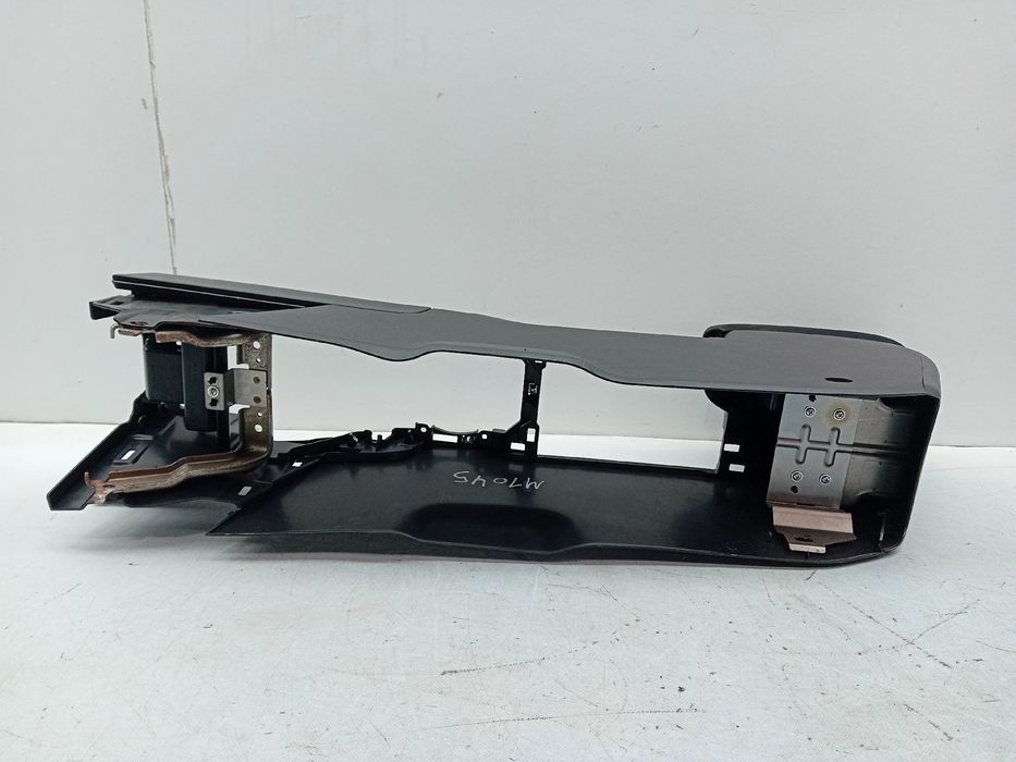 Apoio de braço NISSAN Leaf EV (ZE1)