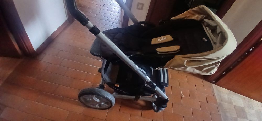 Vendo carrinho bebé