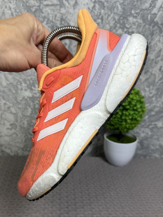 Adidas Solar Boost кроссовки 38 размер женские спортивные яркие