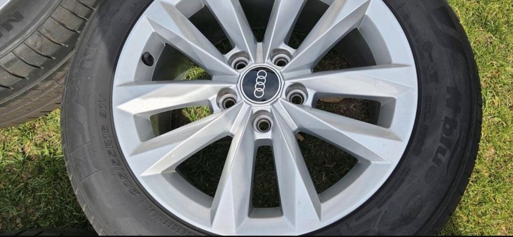 Komplet letnich kół Oryginały Audi 205/55/R16 5x112