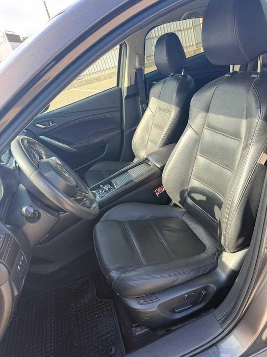 Продам автомобиль Mazda 6 2016