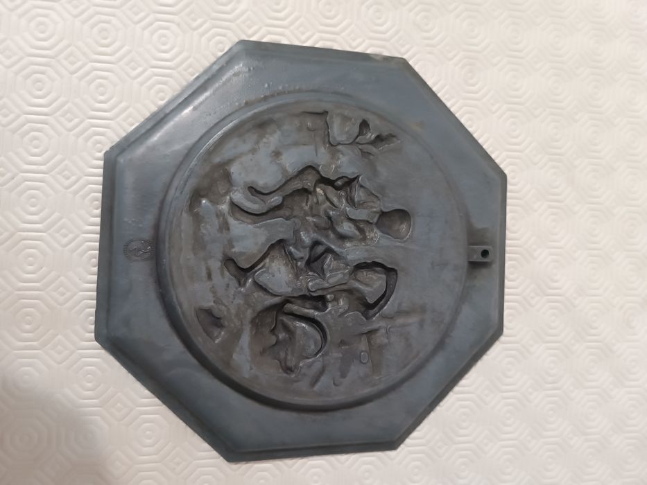 Prato de Parede Decorativo. Antigo. 23 cm