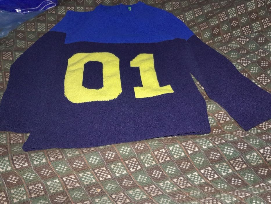 Світерок зима  із надписом