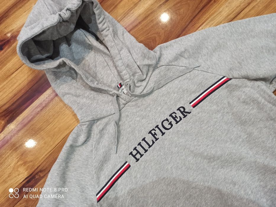 TOMMY HILFIGER Bluza damską rozm.L. OKAZJA!!!