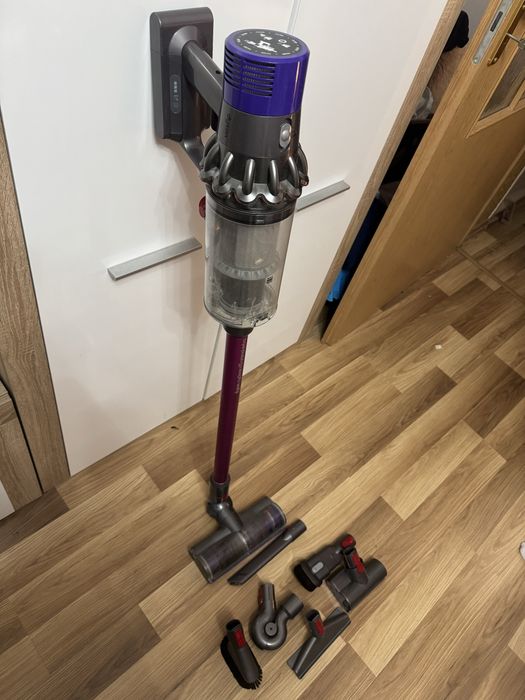 Odkurzacz Dyson v10