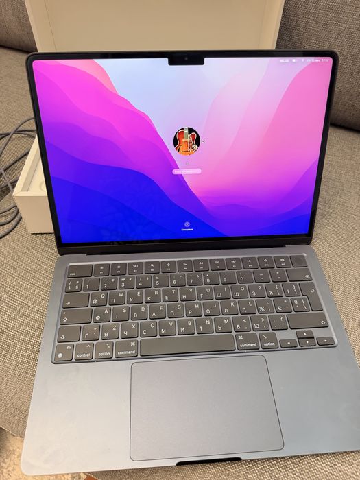 MacBook Air M2 8/256