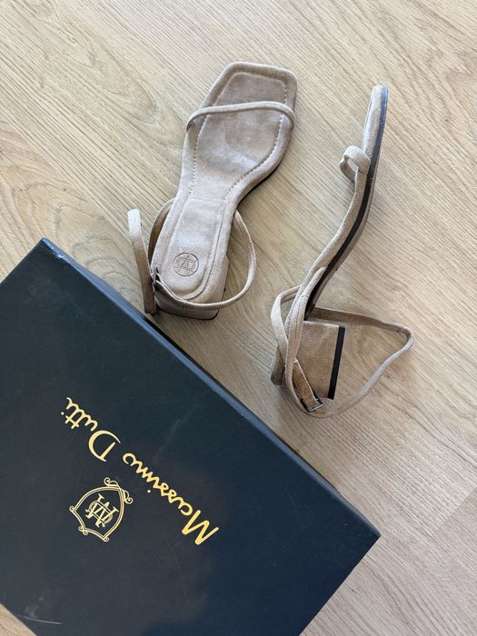 Босоніжки замшеві MassimoDutti