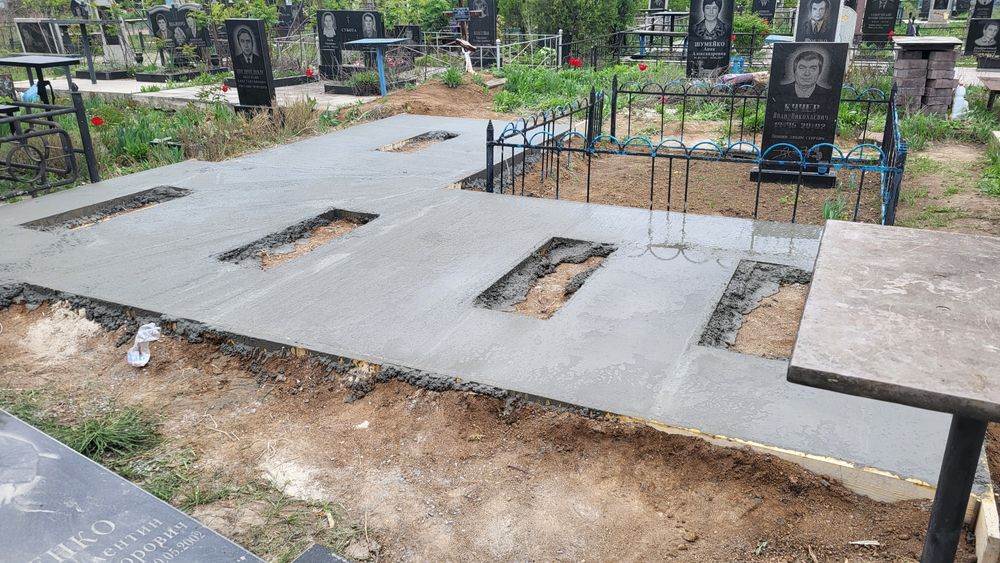 Укладка гранитной и тротуарной плитки на кладбище