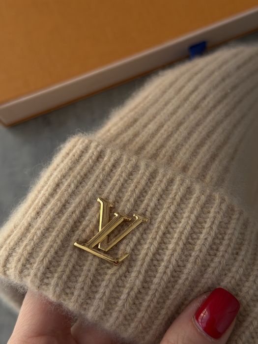 Женская кашемировая шапка Louis Vuitton