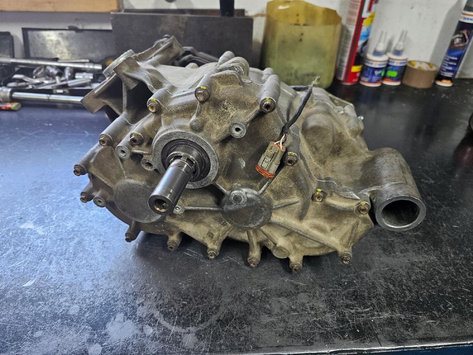 Can-Am Outlander Renegade 1000 G2 Skrzynia Biegów