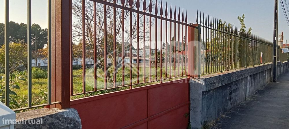 Land Plot in Paços Brandão