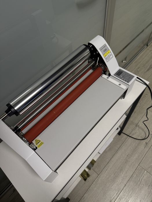 Бізнес під ключ - виробництво слайдерів для манікюру та плівок, Mimaki