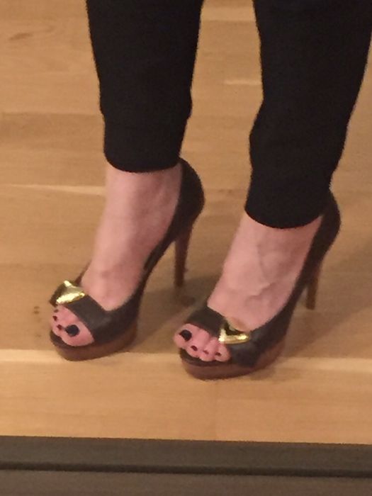 NOWE szpilki Moschino