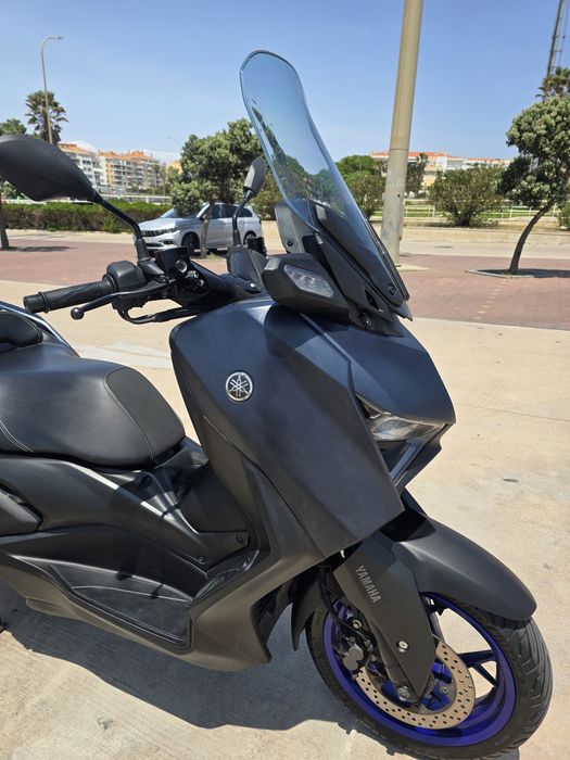 Yamaha x-max 125 Tech Max Revisão feita e pneus novos