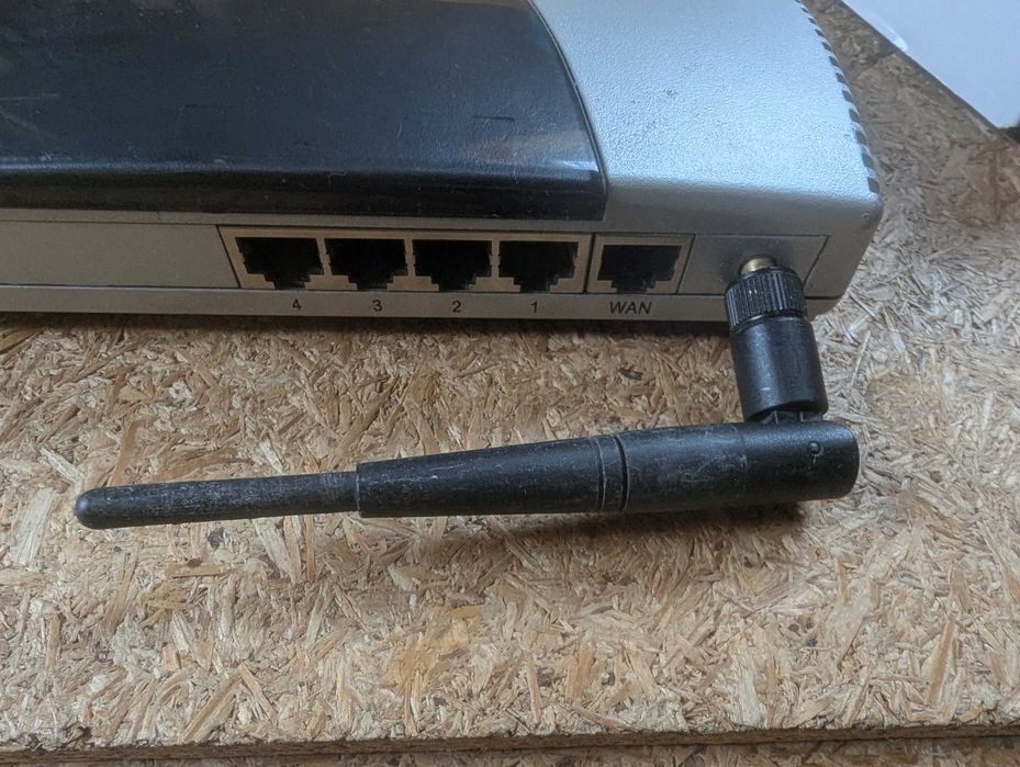 Router Edimax Wan ethernet BR-6204Wg